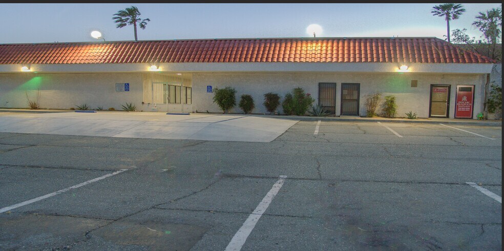 More Photos Of 13550-13570 Palm Dr, Desert Hot Springs Medical For Lease
