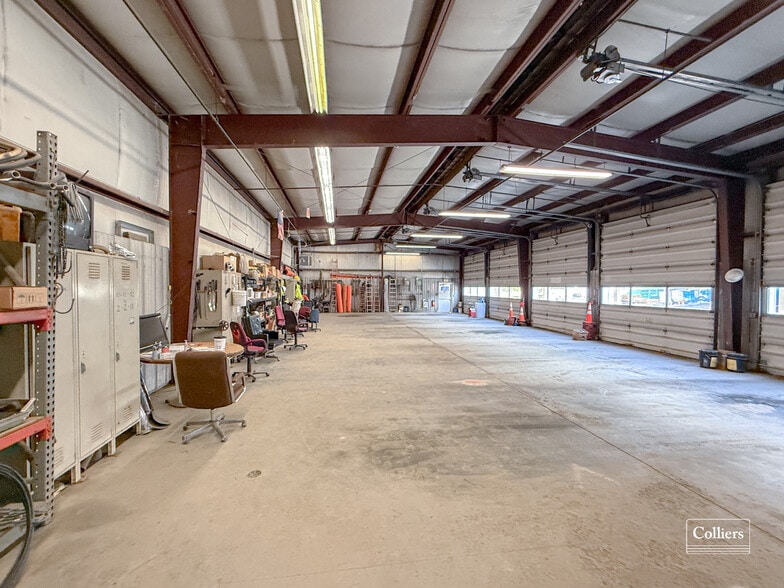More Photos Of 4008 Gibsonia Rd, Gibsonia Flex For Sale