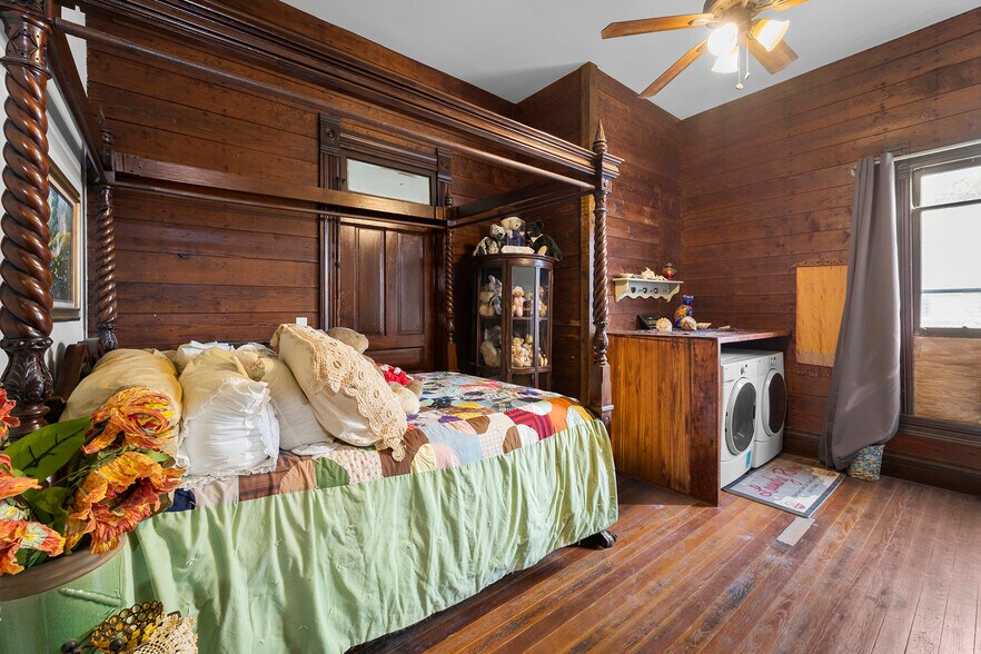 More Photos Of 3303 Ranch Road 1869, Liberty Hill Specialty For Sale