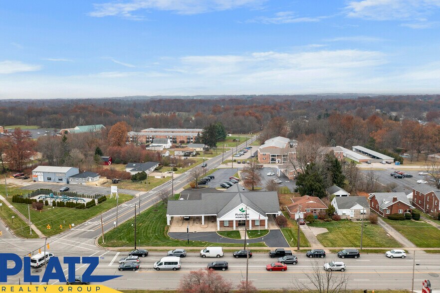 Primary Photo Of 4390 Mahoning Ave, Youngstown Bank For Sale