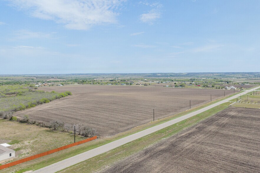 More Photos Of 5340 Dreibrodt St, San Marcos Land For Sale