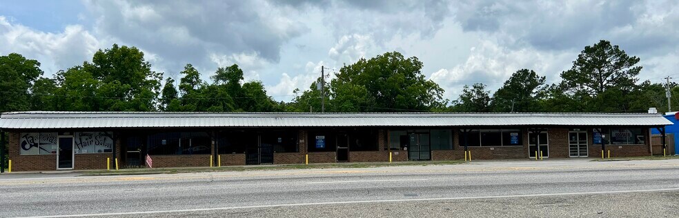 Primary Photo Of 4409 Saint Stephens Rd, Eight Mile Storefront Retail Residential For Lease