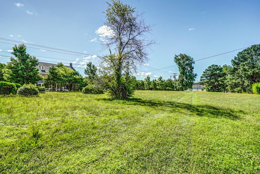 More Photos Of 13818-13820 Midlothian Tpke, Midlothian Land For Sale