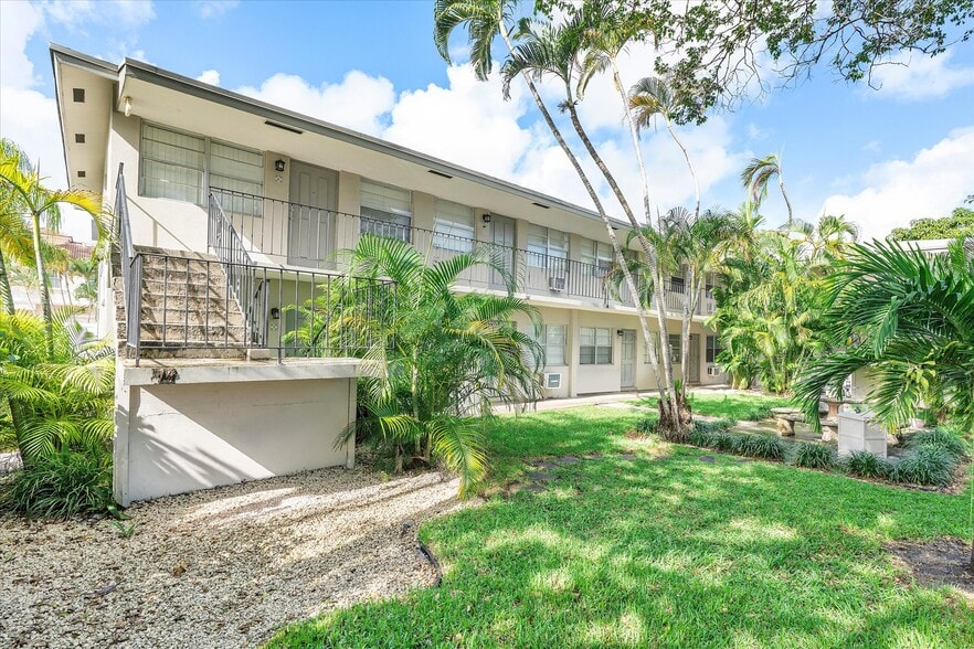 More Photos Of 515 SE 9th St, Fort Lauderdale Apartments For Sale