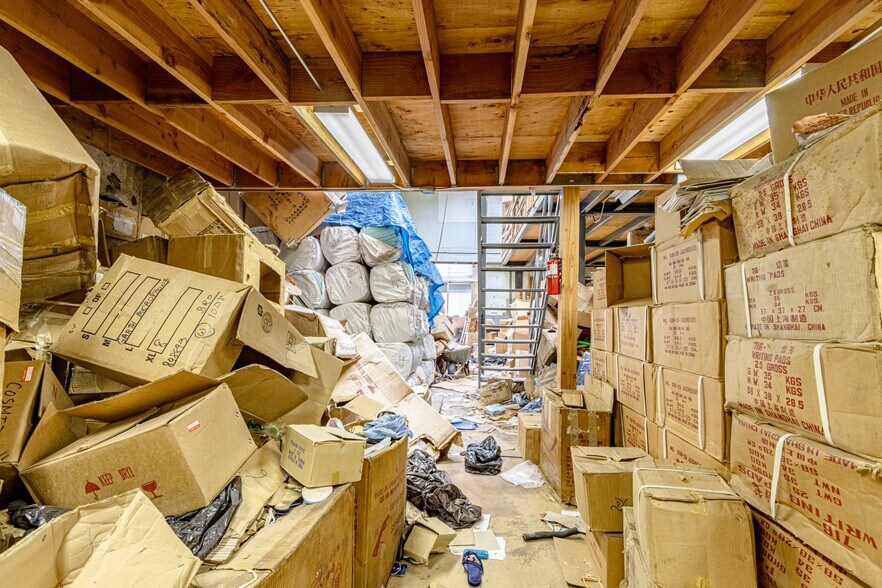 More Photos Of 512 Brannan St, San Francisco Warehouse For Sale