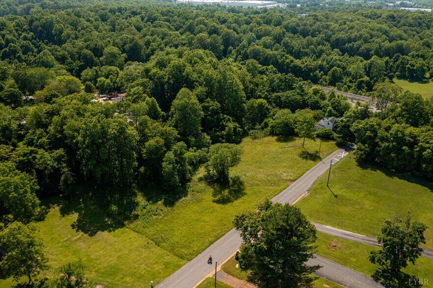 More Photos Of 115 Chapel Ln, Lynchburg Land For Sale