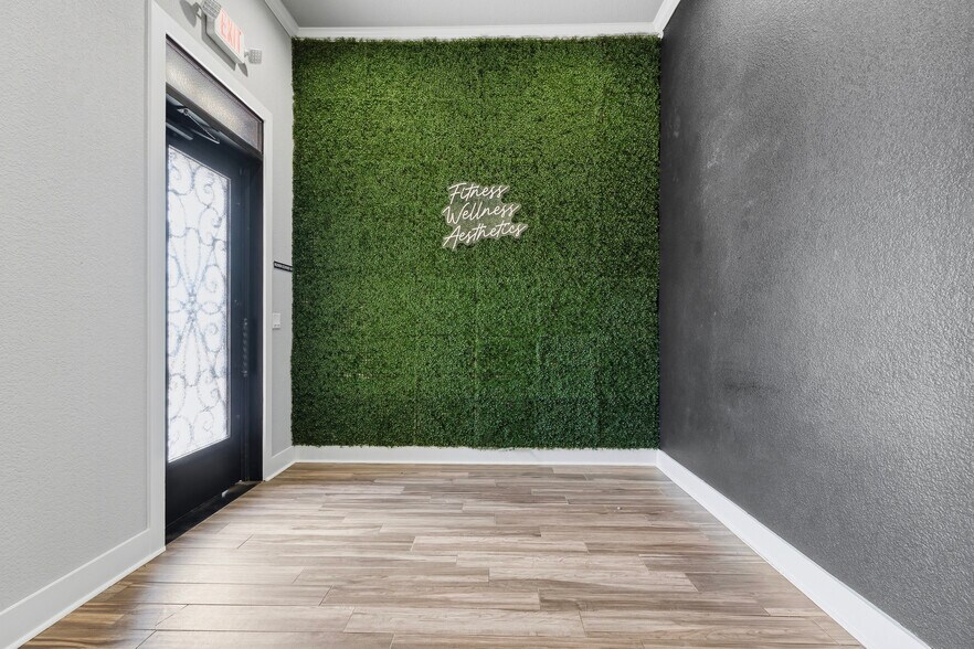 More Photos Of 5899 Preston Rd, Frisco Office For Sale