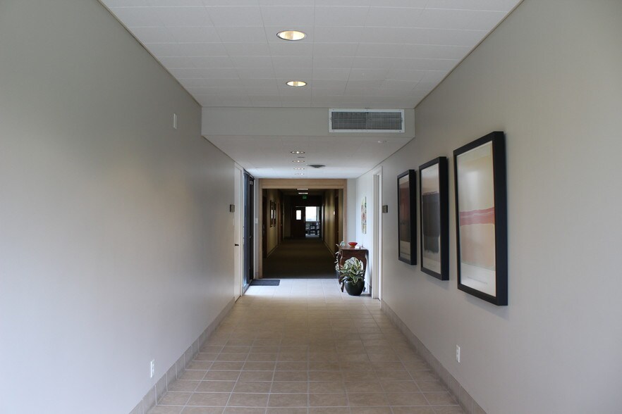 More Photos Of 2801 Salinas Hwy, Monterey Office For Lease