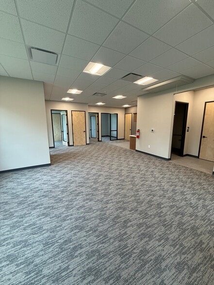 More Photos Of 18875 Fm 2252, Garden Ridge Office For Lease