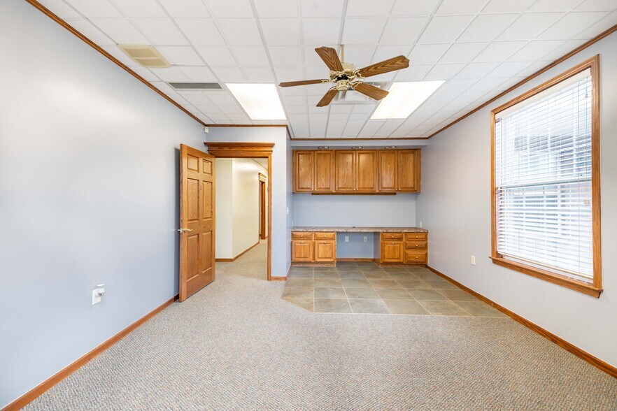 More Photos Of 2104 E Eleven Mile Rd, Warren Office For Lease