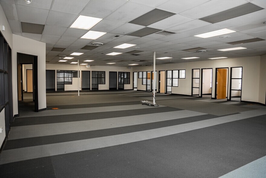 More Photos Of 650 Harrison St, San Francisco Flex For Lease