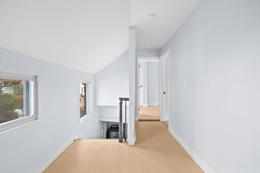 More Photos Of 386 Palisade Ave, Jersey City Apartments For Sale