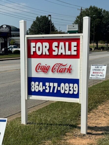 More Photos Of 568 Bypass 72 NW, Greenwood Freestanding For Sale