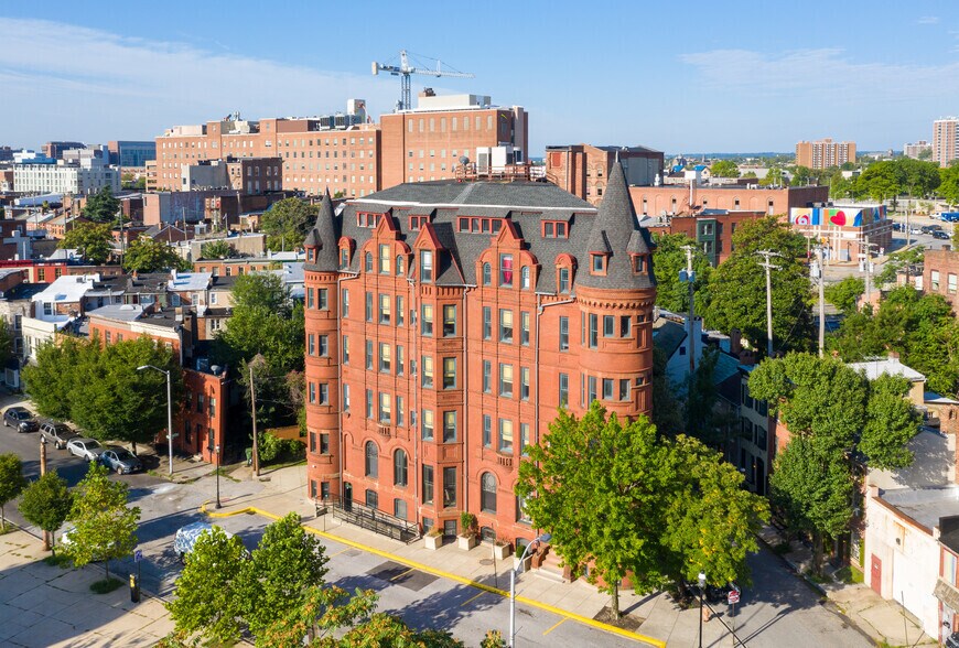 More Photos Of 868 Park Ave, Baltimore Hotel For Sale