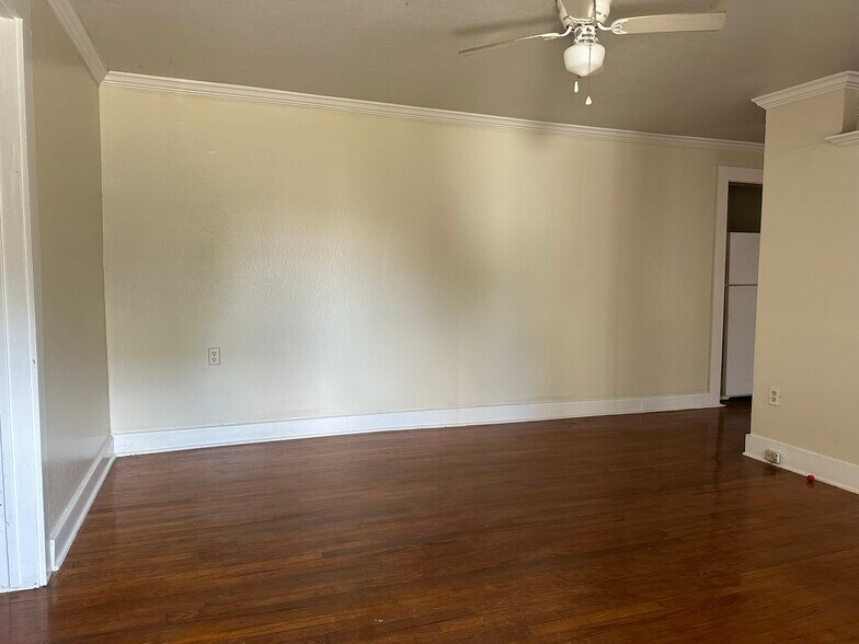 More Photos Of 555 E Boyd Dr, Baton Rouge Multifamily For Sale