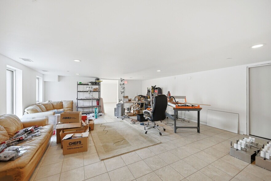 More Photos Of 354 Avenue C, Bayonne Freestanding For Sale