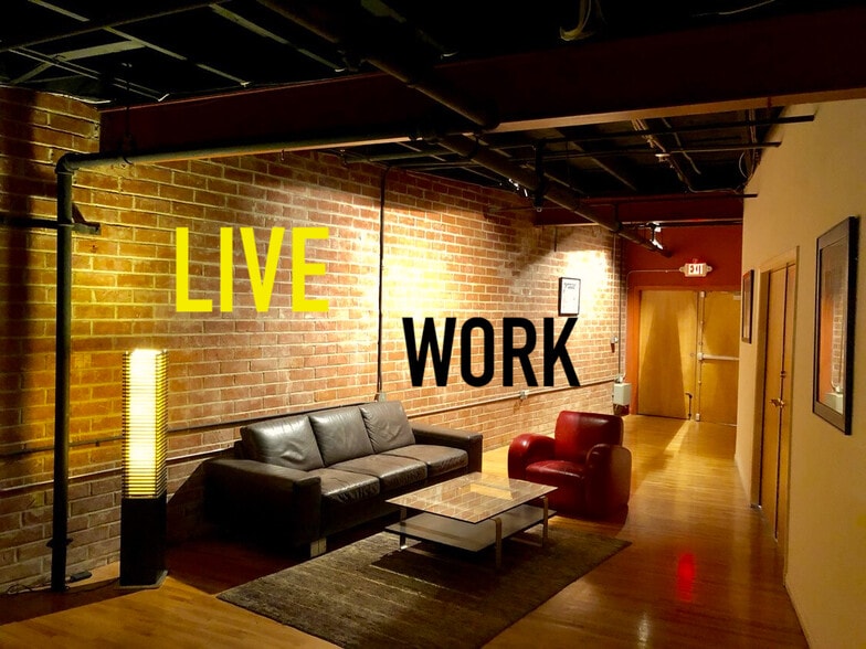 Primary Photo Of 5401 W Alvern Cir, Los Angeles Office Residential For Lease