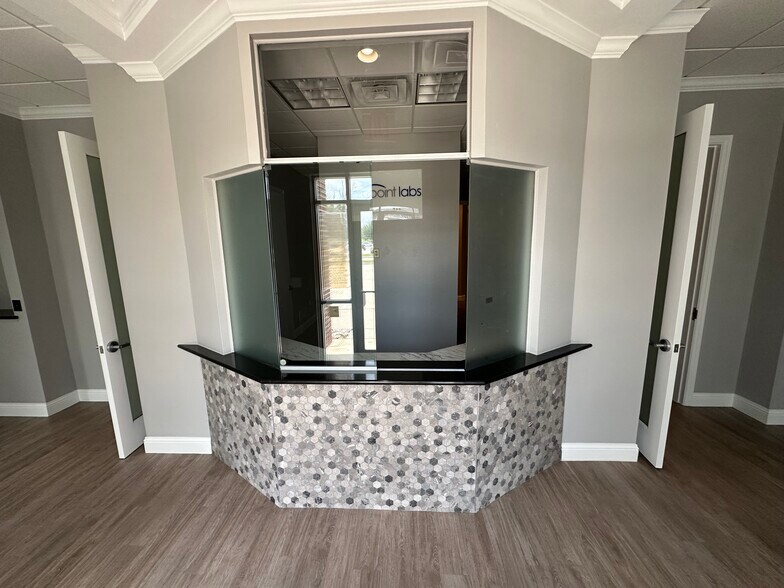 More Photos Of 4100 Fairway Dr, Carrollton Medical For Sale
