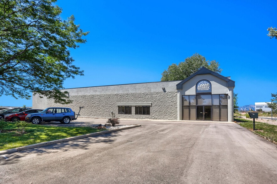 Primary Photo Of 573 S Arthur Ave, Louisville Warehouse For Sale