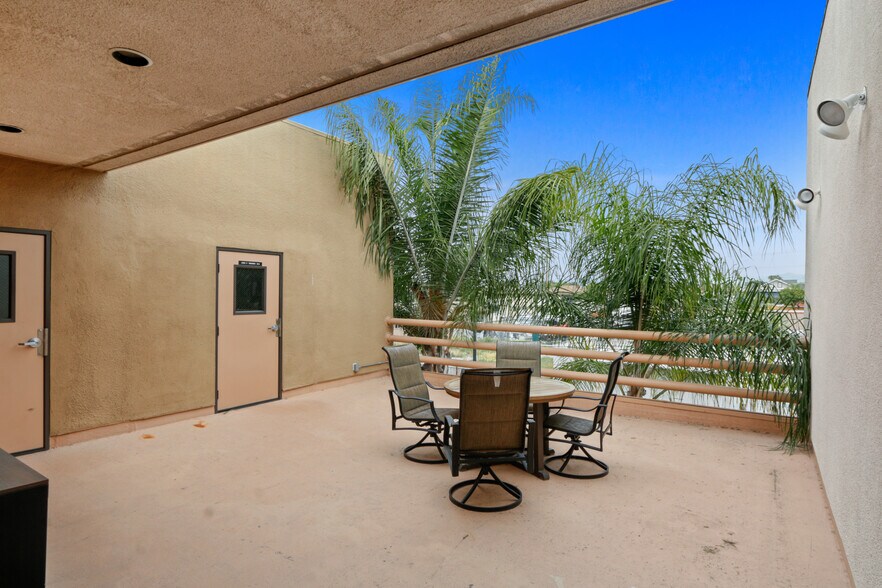 More Photos Of 120 W Beverly Blvd, Montebello Medical For Sale