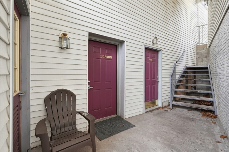 More Photos Of , Eureka Springs Unknown For Sale