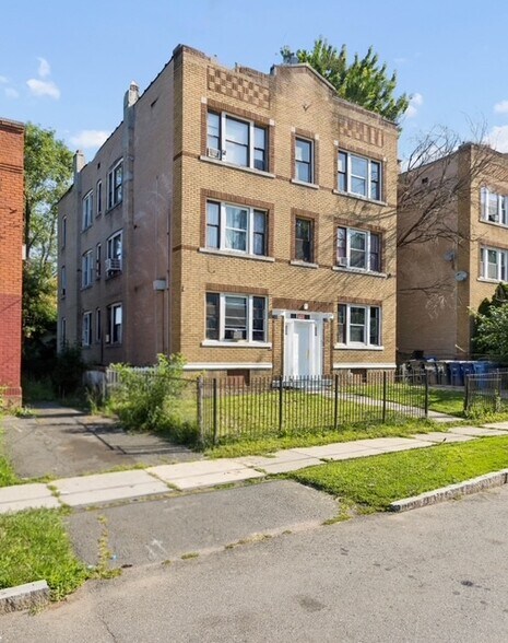 More Photos Of 42-44 Redding St, Hartford Apartments For Sale