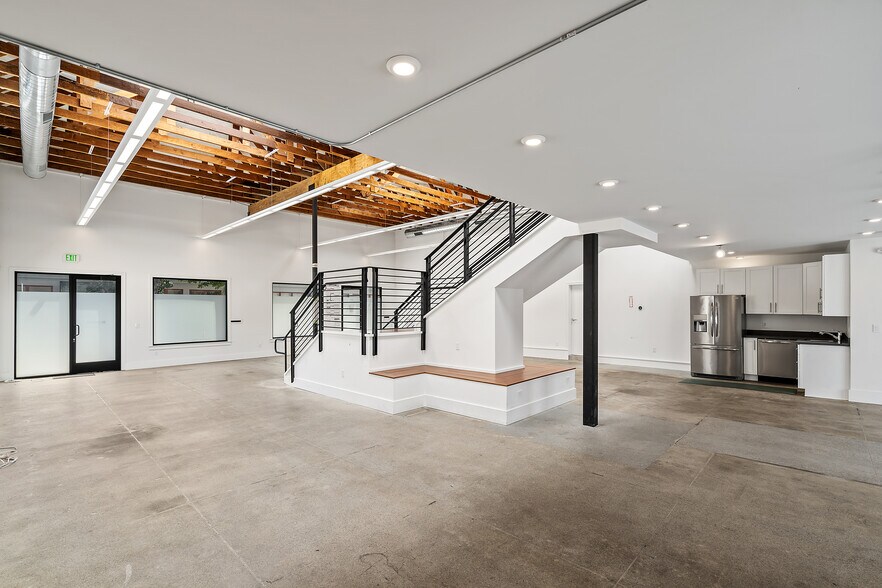 More Photos Of 629-639 S B St, San Mateo Storefront For Lease