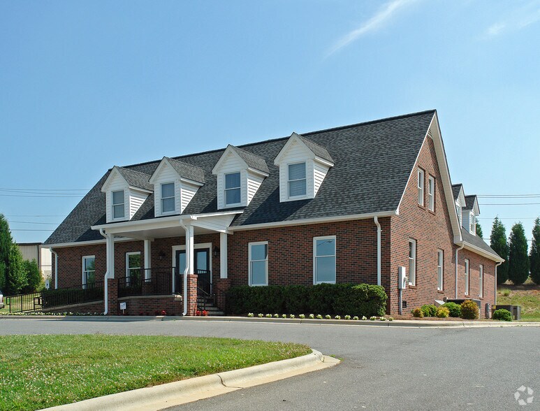 Primary Photo Of 135 Gasoline Alley, Mooresville Office For Sale