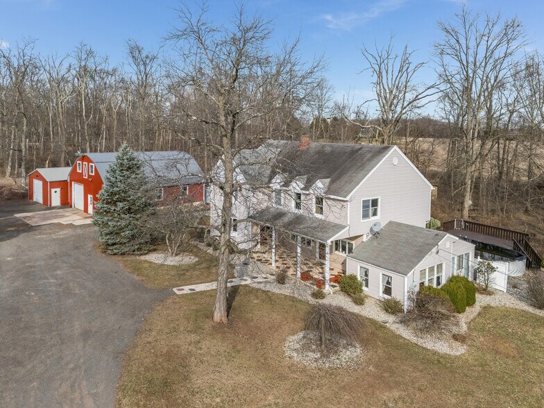 More Photos Of 90 Dunkard Church Rd, Stockton Office For Sale