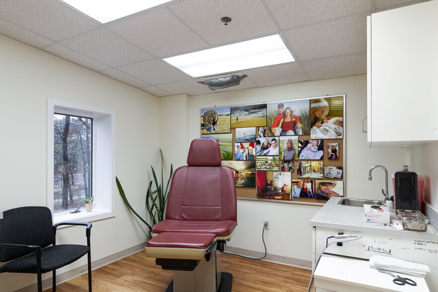 More Photos Of 700 Attucks Ln, Hyannis Medical For Sale