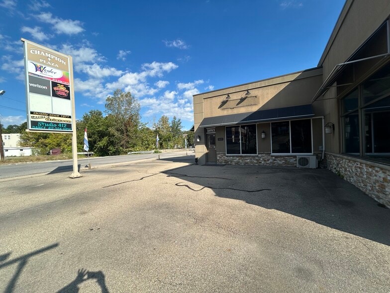 More Photos Of 4120 Brownsville Rd, South Park Unknown For Lease