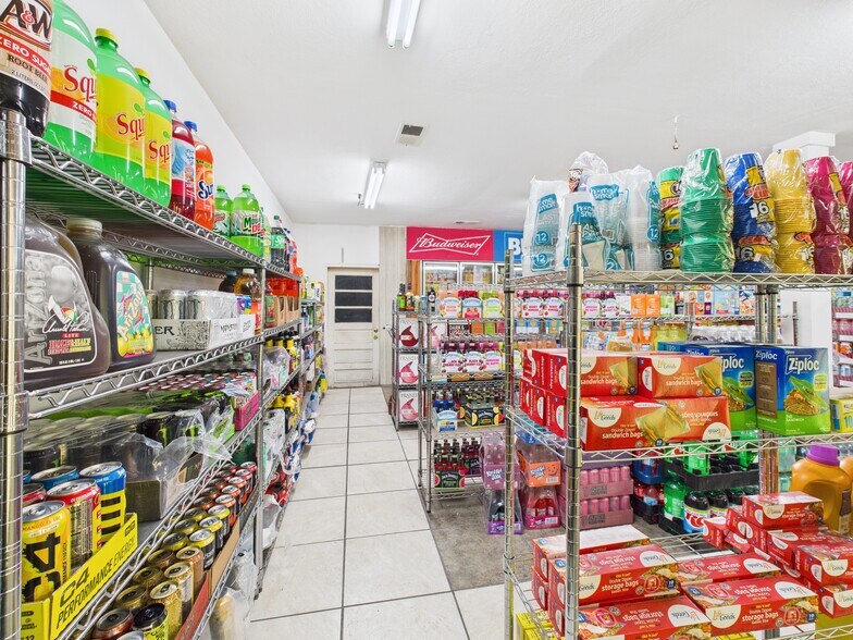 More Photos Of 12240 S Dixie, La Salle Convenience Store For Sale