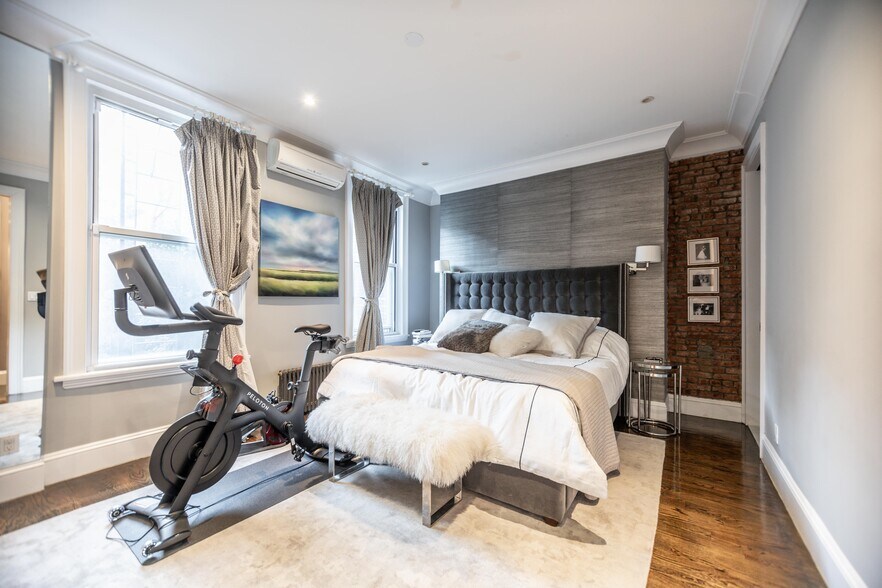 More Photos Of 248 E 32nd St, New York Apartments For Sale