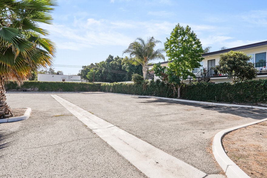 More Photos Of 835-839 N Parton St, Santa Ana Land For Sale
