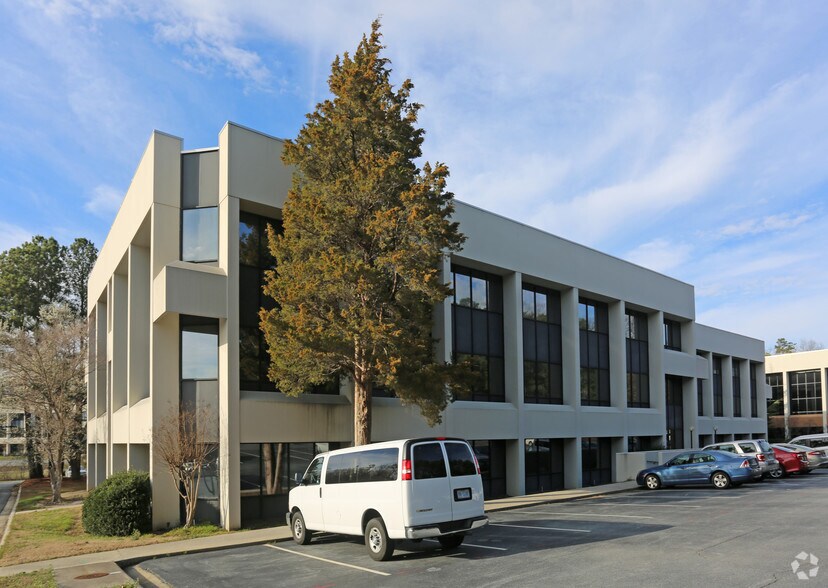 More Photos Of 1 Centerview Dr, Greensboro Unknown For Lease