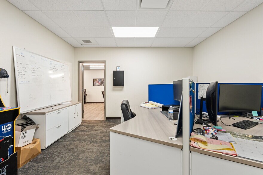 More Photos Of 8025 Iron Tower Ct, Colorado Springs Industrial For Lease