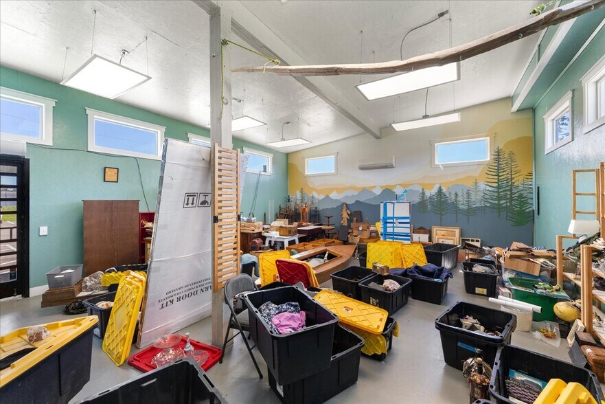 More Photos Of 2546 US-101, Ilwaco Industrial For Sale