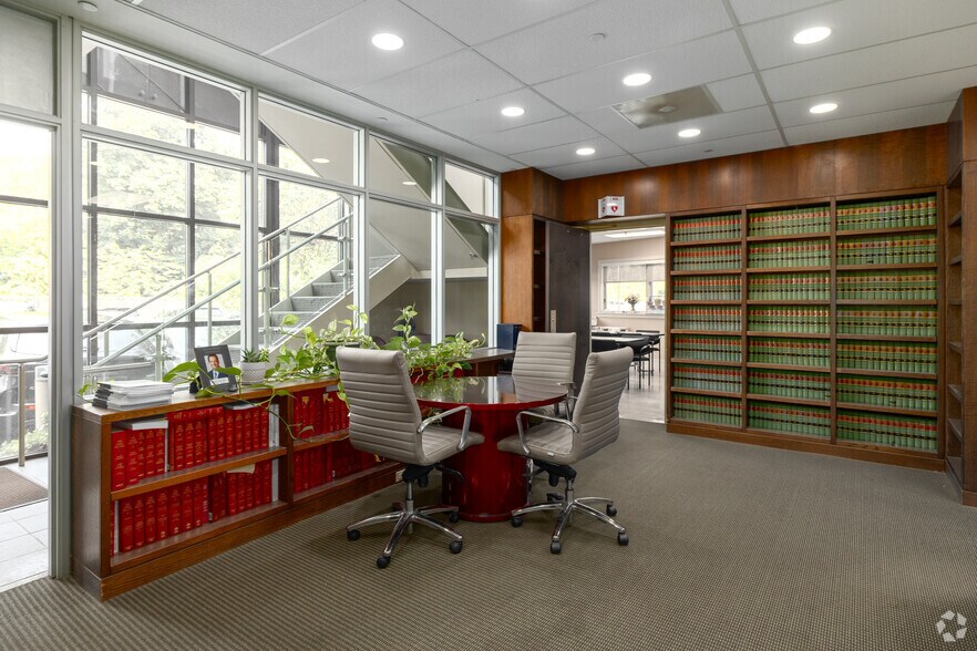 More Photos Of 165 E Main St, Denville Office For Sale