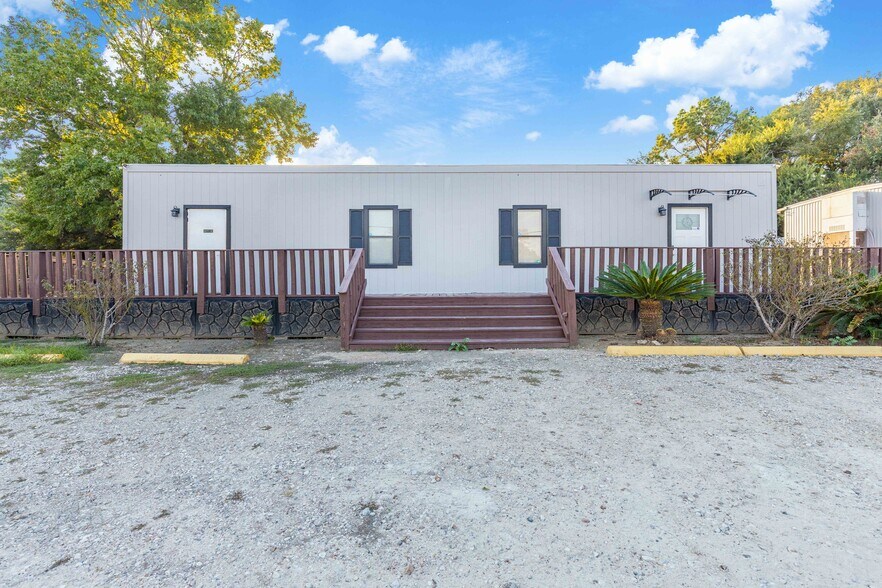 More Photos Of 24203 FM 2100 Rd, Huffman Office Residential For Sale