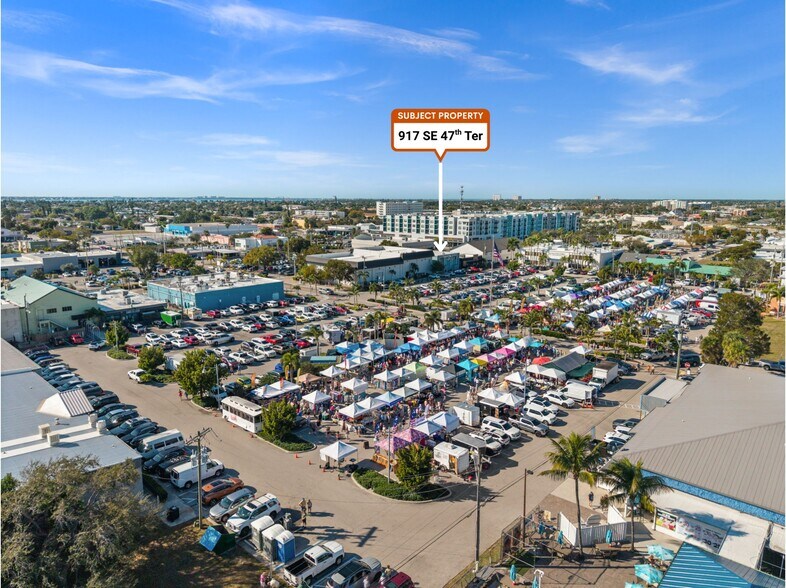 More Photos Of 917 SE 47th Ter, Cape Coral Restaurant For Sale