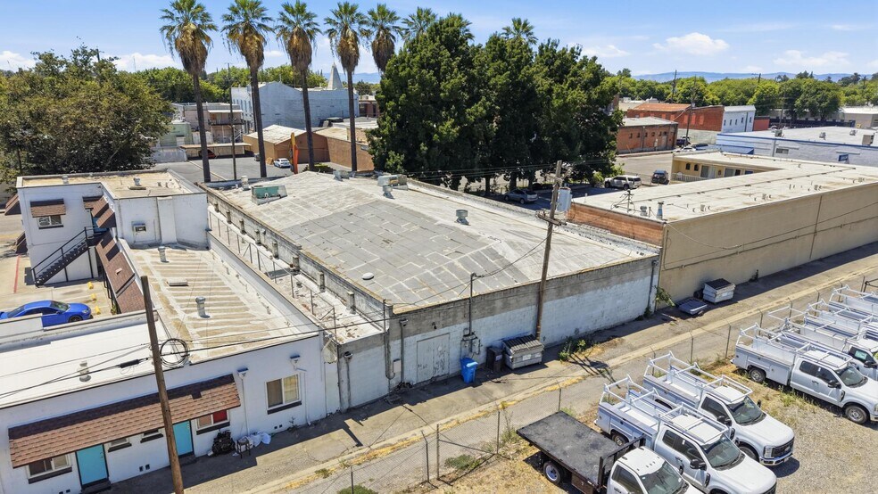 More Photos Of 420 Main St, Colusa Bowling Alley For Sale