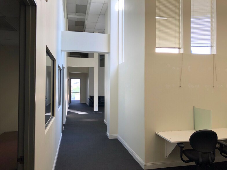 More Photos Of 1642 Westwood Blvd, Los Angeles Office For Sale
