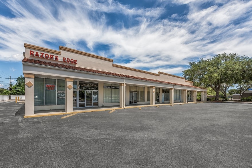 More Photos Of 5747 38th Ave N, Saint Petersburg Freestanding For Lease