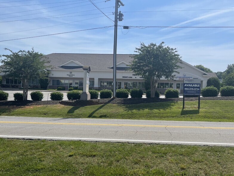More Photos Of 12019 Radio Station Rd, Seneca Office For Lease