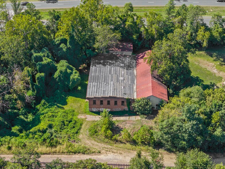 Primary Photo Of 322 Depot St, Amherst Warehouse For Sale