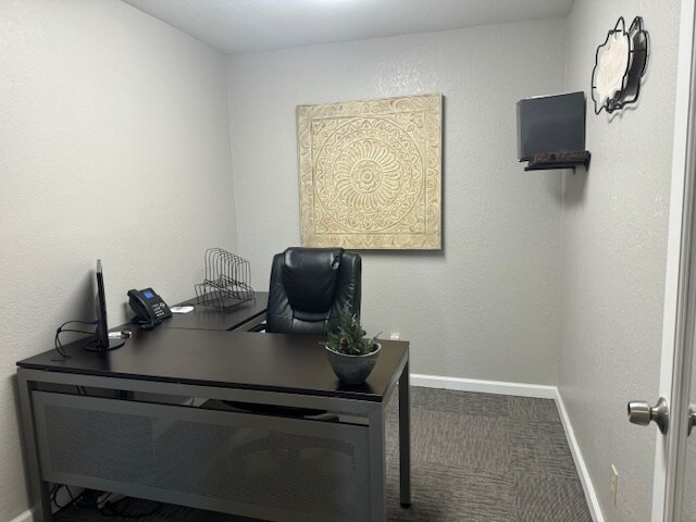 More Photos Of 1919 Grand Canal Blvd, Stockton Office For Sale