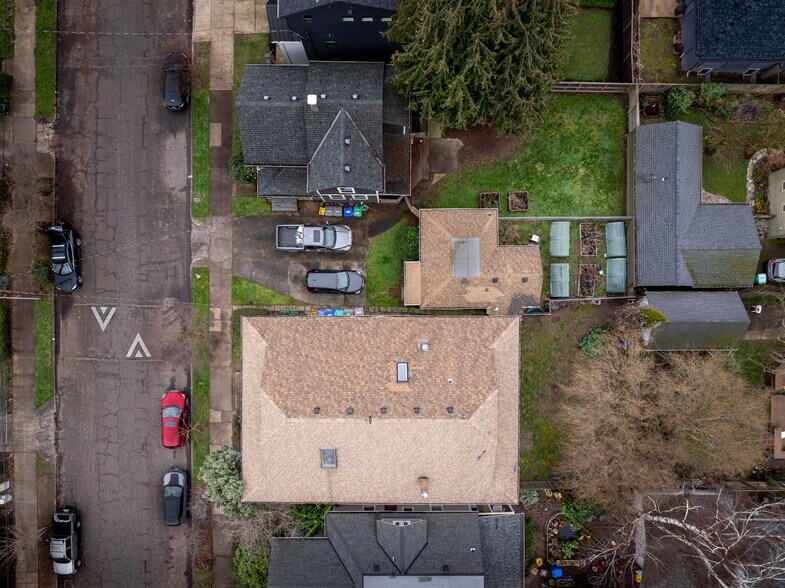 More Photos Of 3911 SE 28th Pl, Portland Apartments For Sale