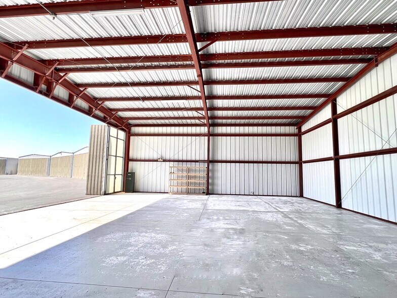 More Photos Of 1204 Airport Rd, Monterey Airplane Hangar For Lease
