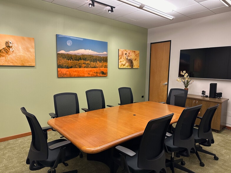 More Photos Of 3113 Olu St, Honolulu Office For Sale