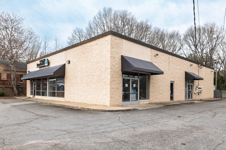 More Photos Of 1110 Alpharetta St, Roswell Freestanding For Sale